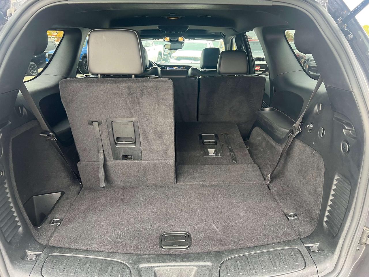 2023 Dodge Durango R/T HEMI V8 AWD *TOW-N-GO *BLACKTOP *PWR SUNROOF Photo