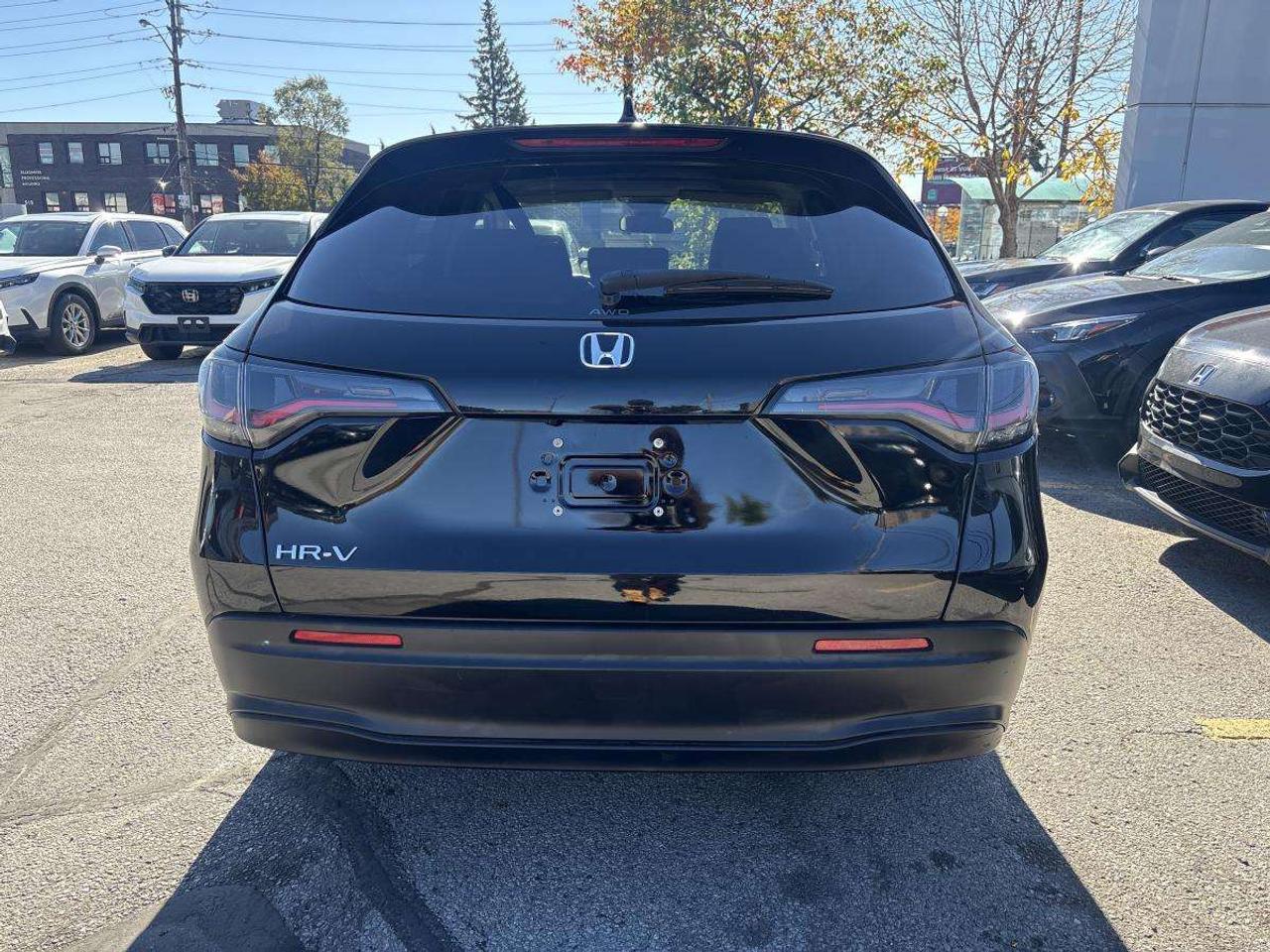 2024 Honda HR-V Lx AWD Honda Certified With 7YRS/160K Warranty Photo2