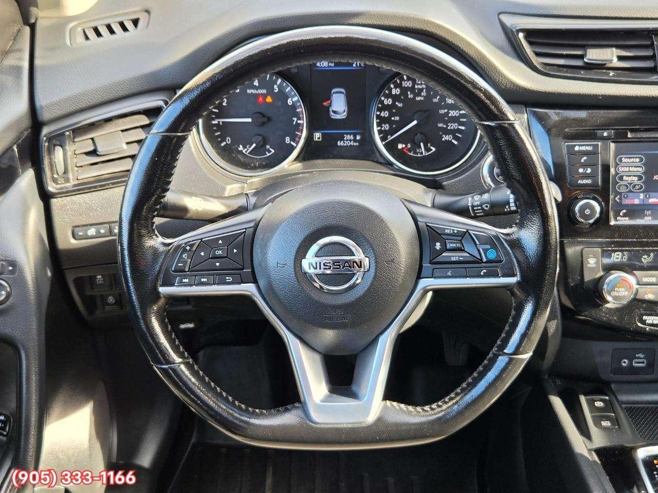 2023 Nissan Qashqai SV Apple CarPlay & Android Auto • Power Sunroof • Remote Start System • Heated Front Seats • Lane Assist • Rear Parking S Photo