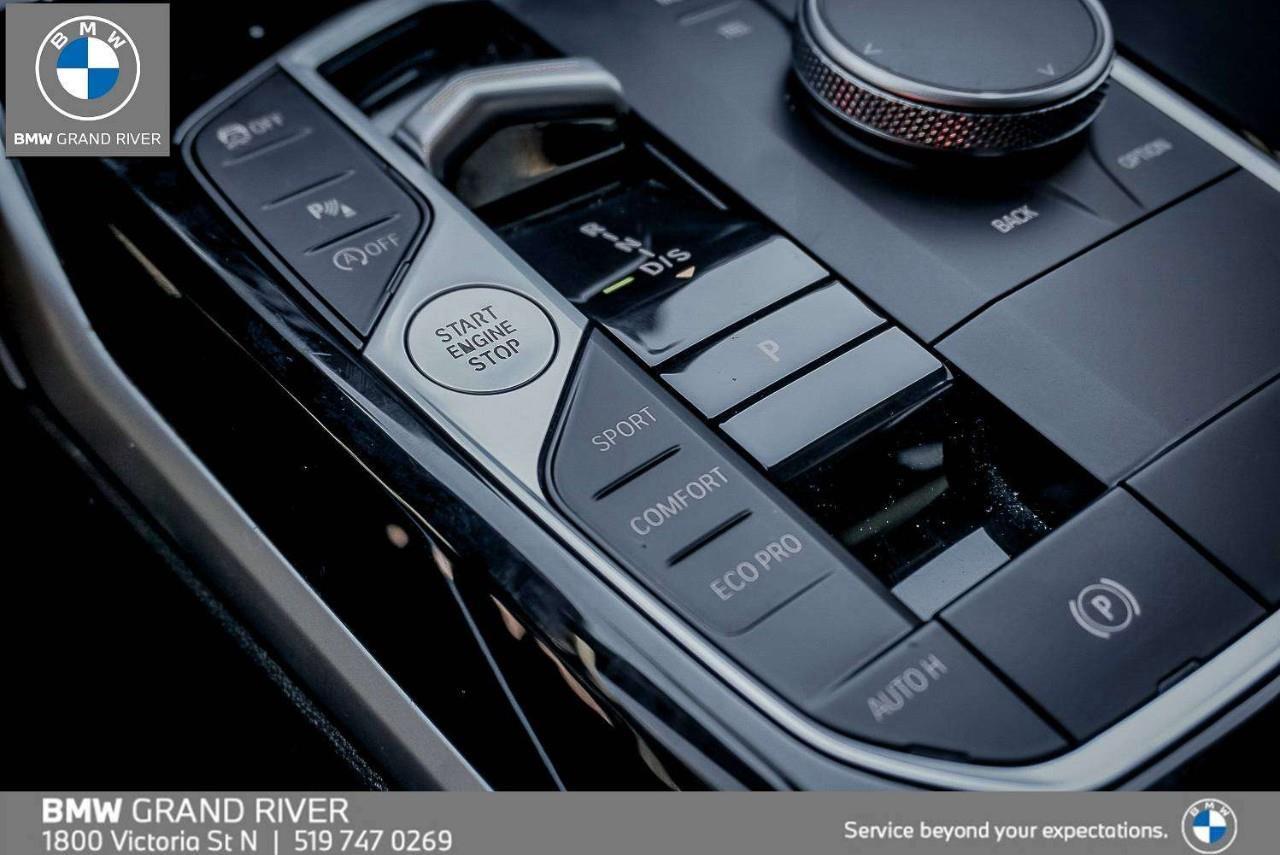 2024 BMW 330 i xDrive 4dr All-Wheel Drive Sedan Photo