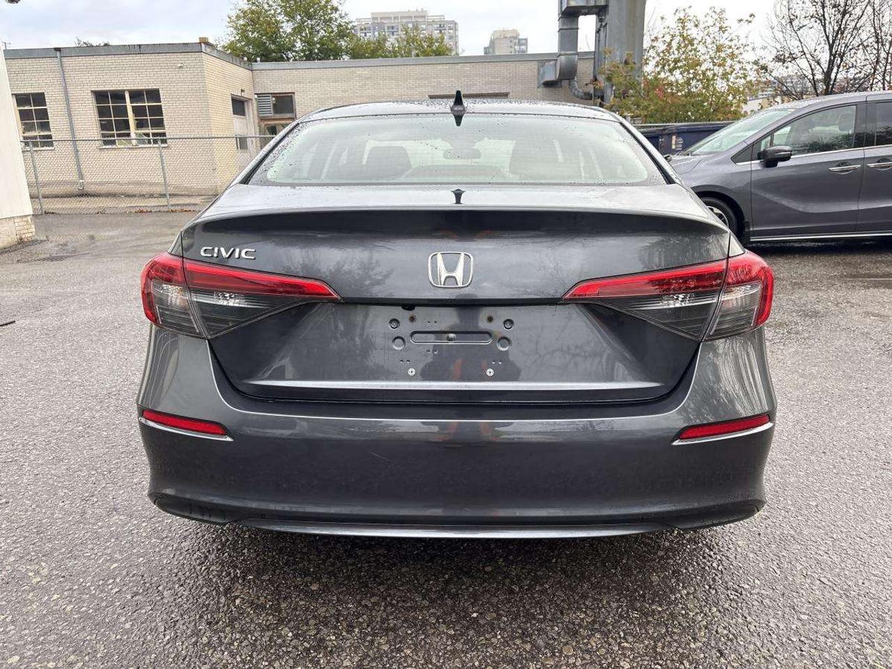 2022 Honda Civic LX / Extra set of Tires Photo2