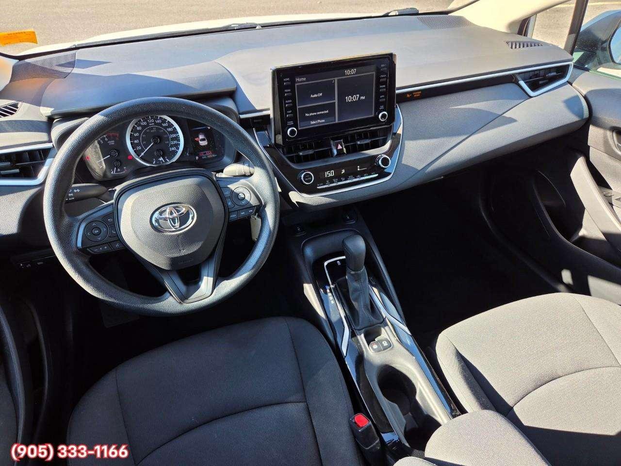 2022 Toyota Corolla LE Apple CarPlay & Android Auto • Lane Assist • Keyless Entry • Backup Camera • Cruise Control Photo