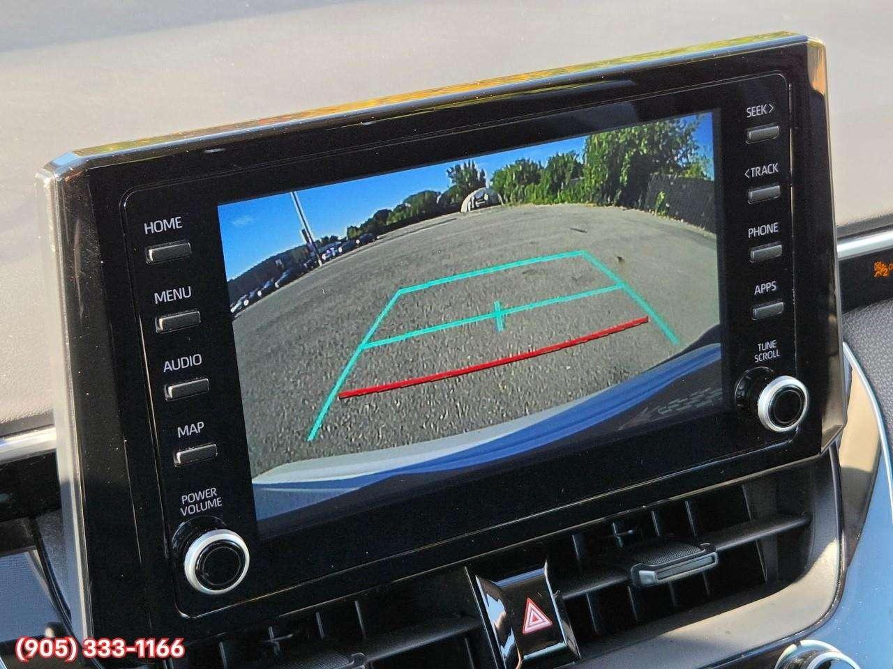 2022 Toyota Corolla LE Apple CarPlay & Android Auto • Lane Assist • Keyless Entry • Backup Camera • Cruise Control Photo