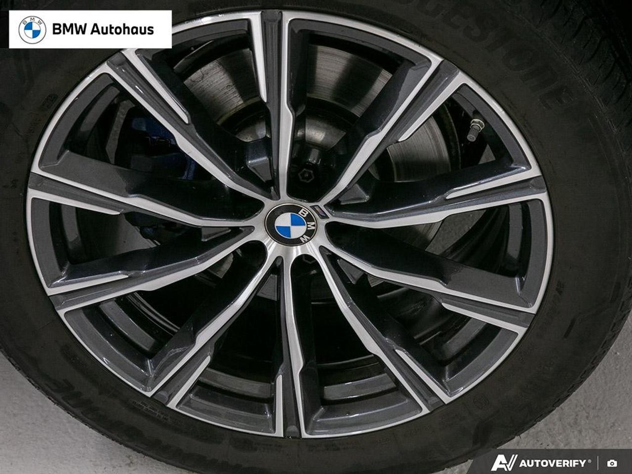 2025 BMW X6 xDrive40i Sports Activity Coupe Photo