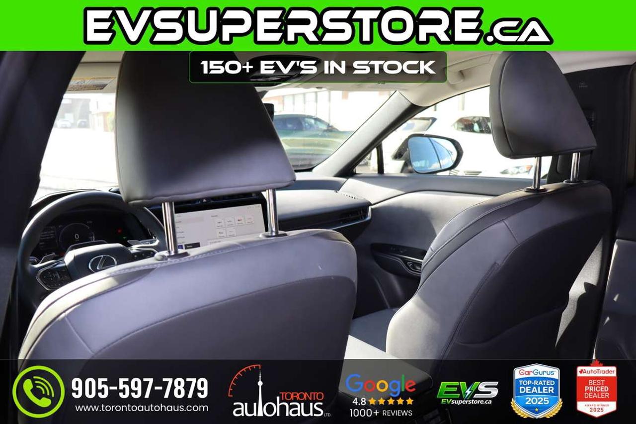 2024 Lexus RZ 450E I LUXURY PKG I LIKE NEW Photo