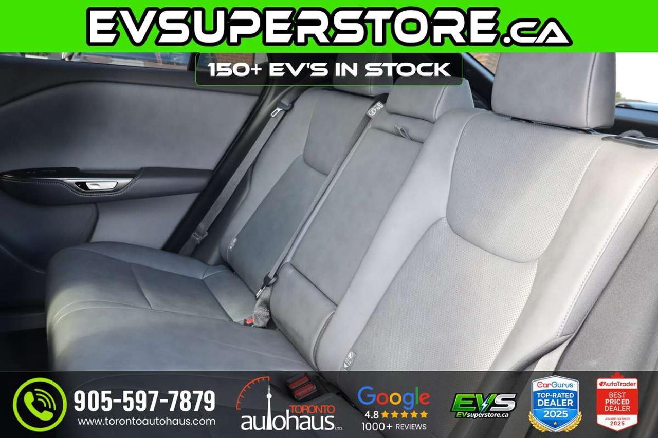 2024 Lexus RZ 450E I LUXURY PKG I LIKE NEW Photo