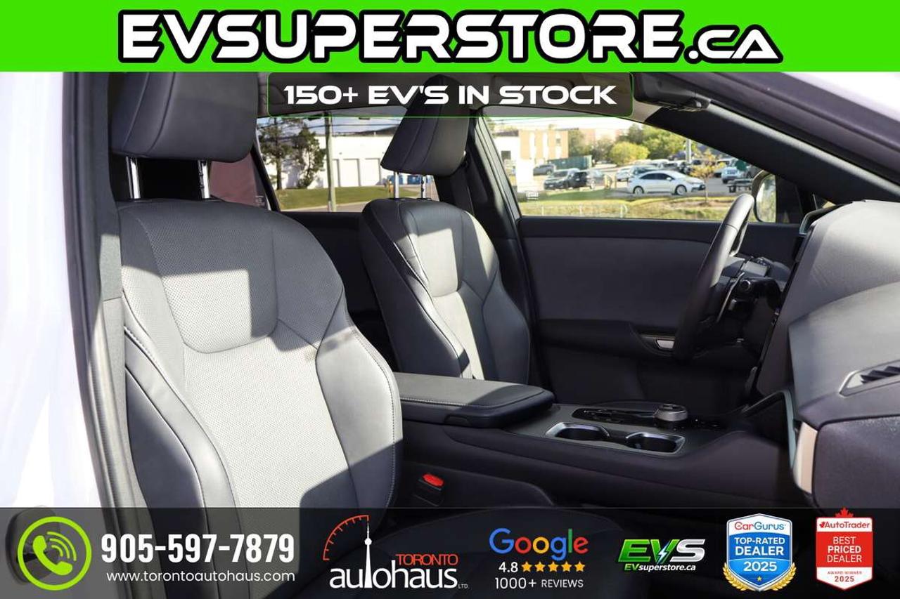 2024 Lexus RZ 450E I LUXURY PKG I LIKE NEW Photo