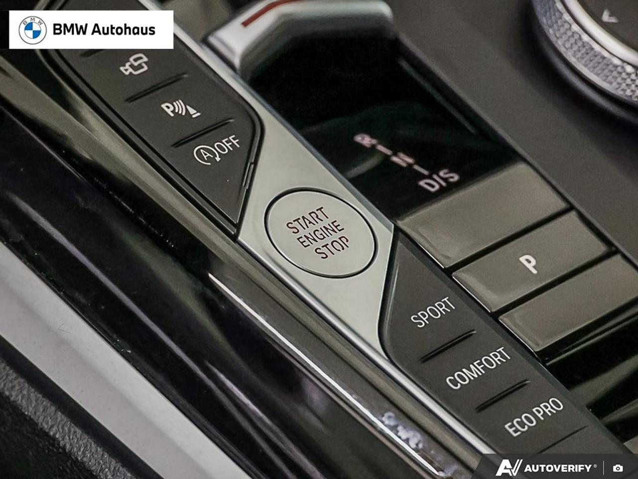 2024 BMW 3 Series Sedan [89FF] Photo