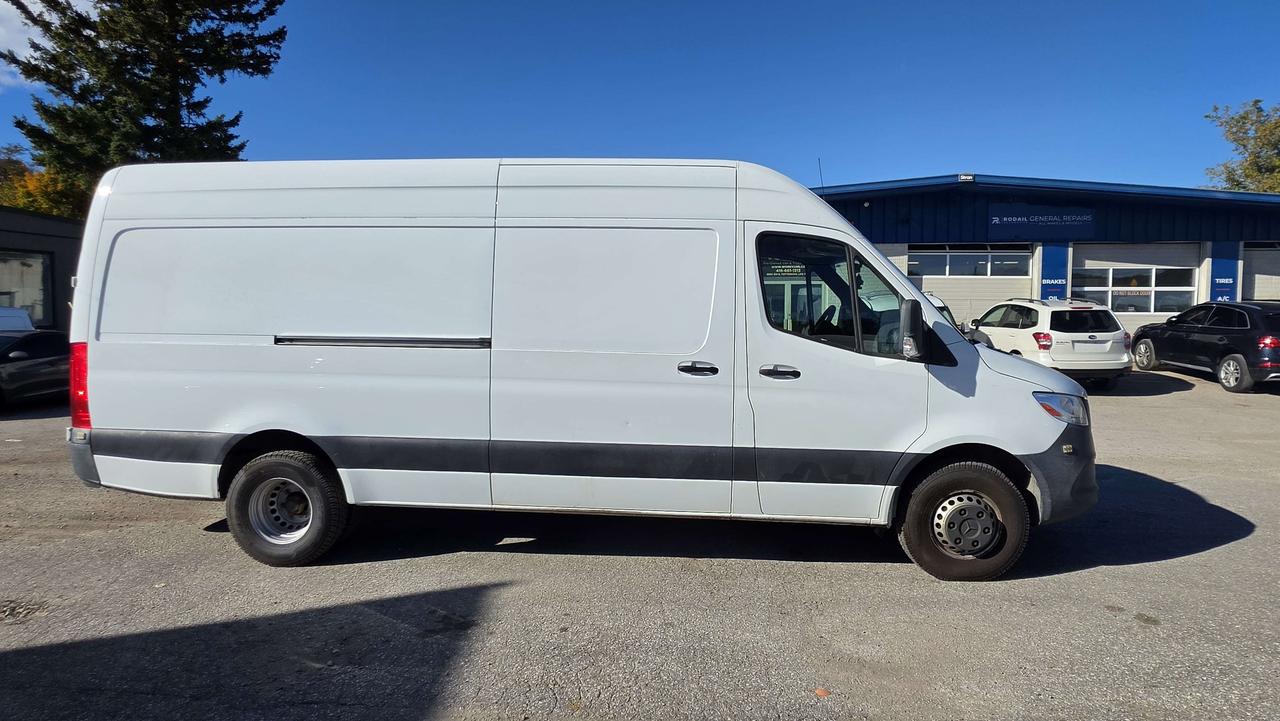2019 Mercedes-Benz Sprinter 3500XD 170WB - Dually - V6 Diesel - HCV-023188 Photo