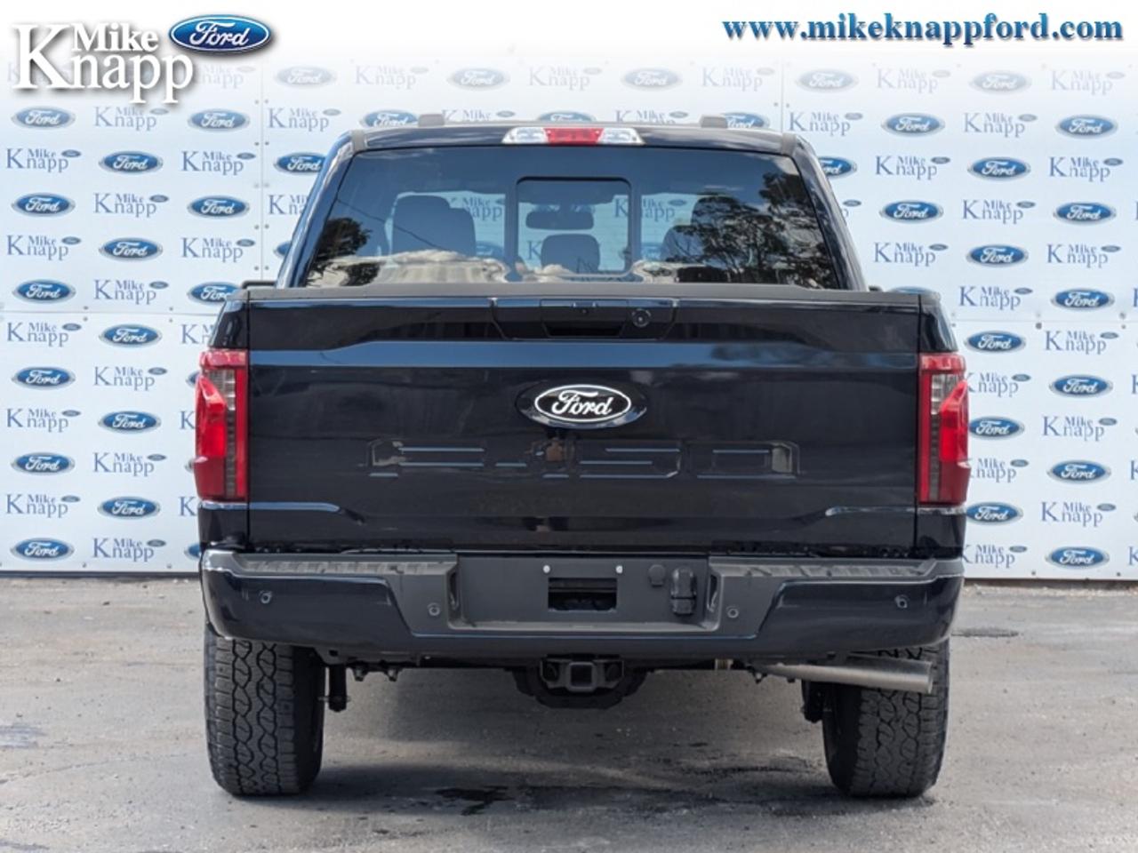 2026 Ford F-150 XLT Photo3