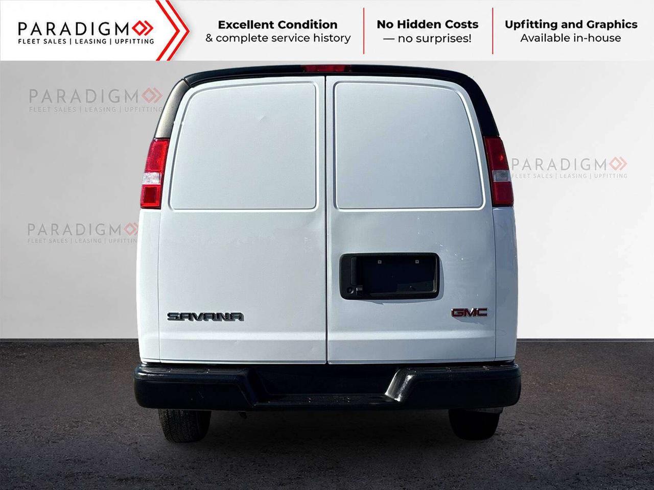 2023 GMC Savana RWD 2500 135" Photo3