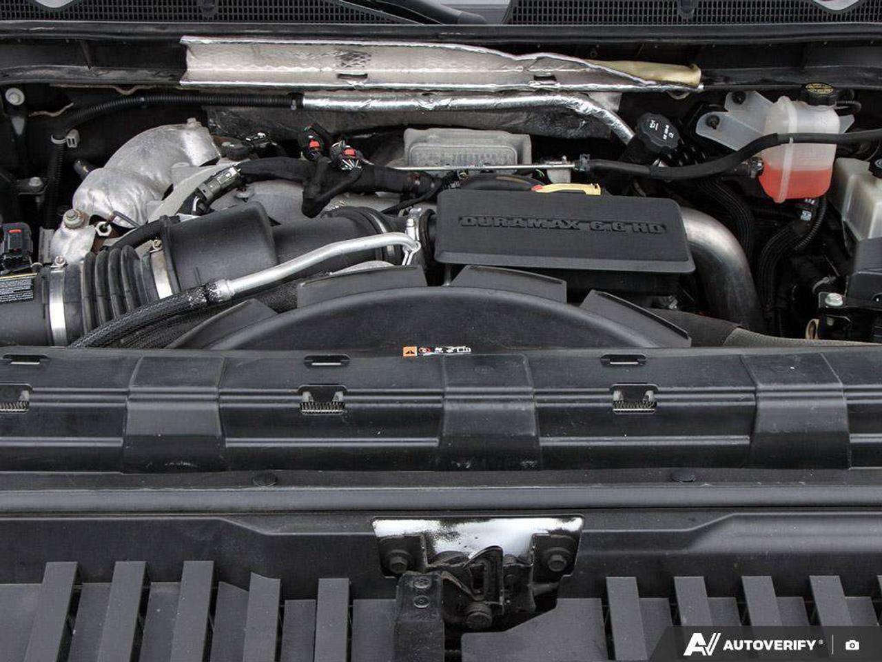 2020 GMC Sierra 3500HD SRW WT, 6.6L DURAMAX V8, 4X4, STEELS, CLOTH, TRAILERING PKG, 1-OWNER, MACMASTER ORIGINAL, CERTIFIED AS-TRADED! Photo