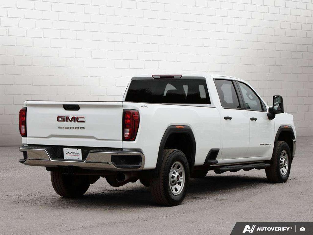 2020 GMC Sierra 3500HD SRW WT, 6.6L DURAMAX V8, 4X4, STEELS, CLOTH, TRAILERING PKG, 1-OWNER, MACMASTER ORIGINAL, CERTIFIED AS-TRADED! Photo4