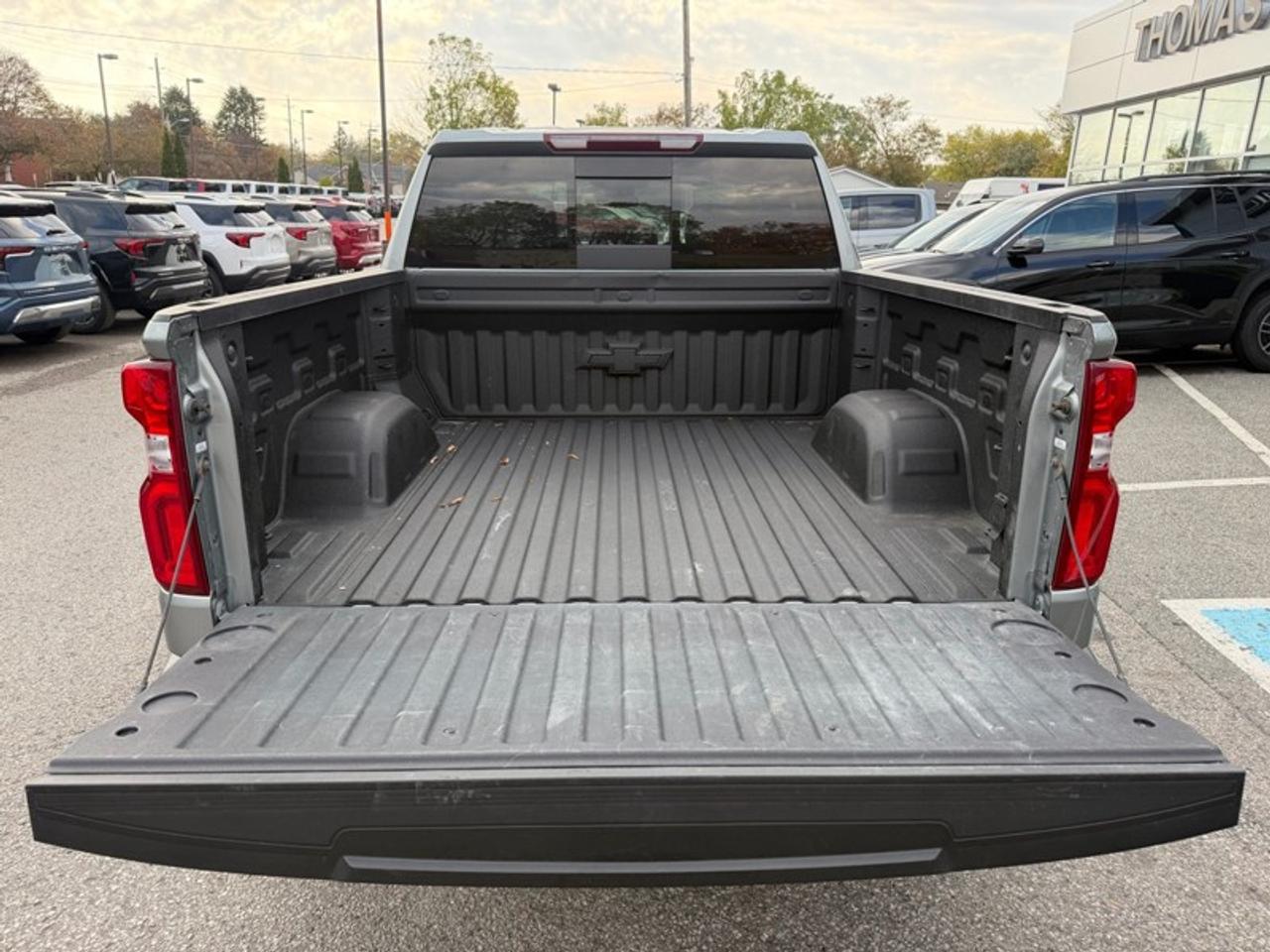 2024 Chevrolet Silverado 1500 Crew Cab Short Box 4-Wheel Drive RST Photo