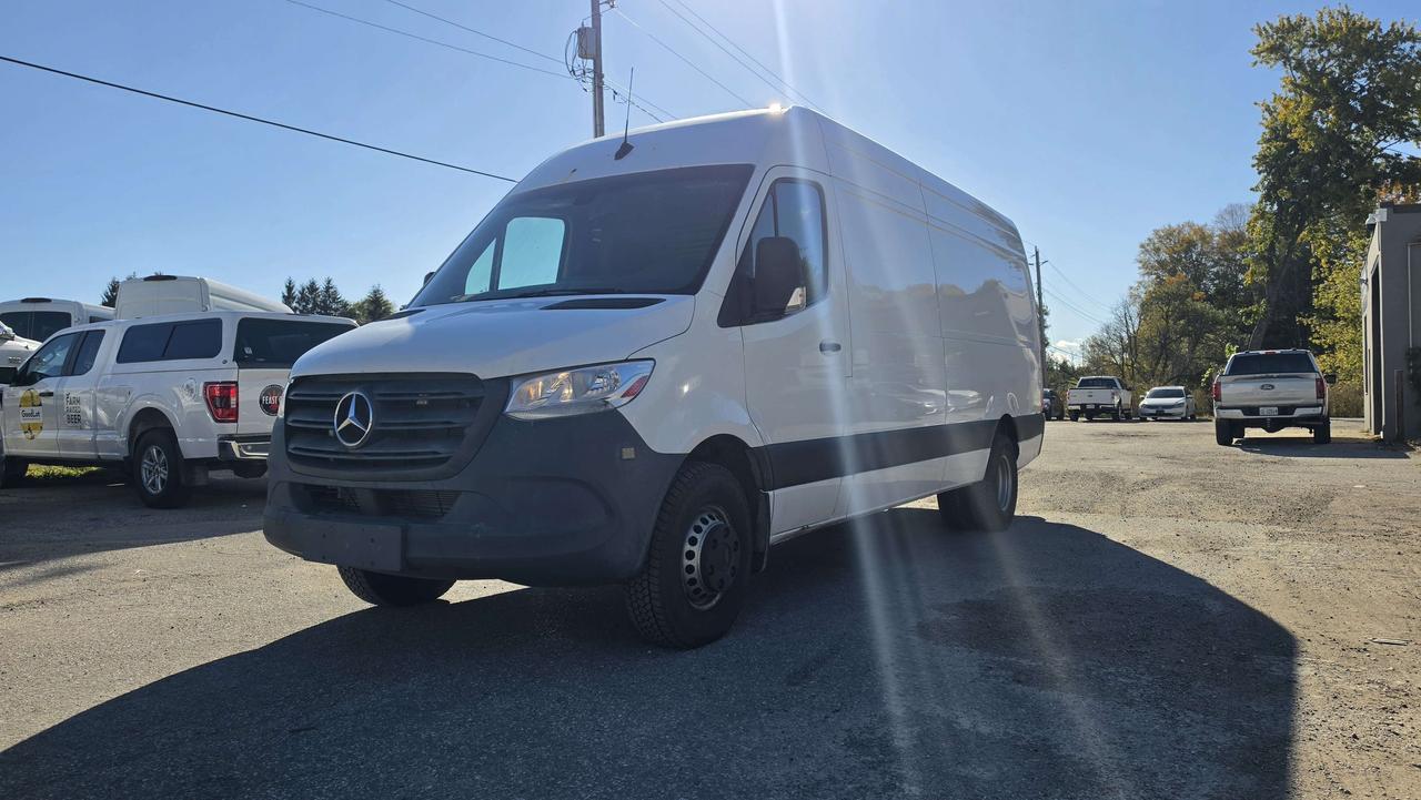 2019 Mercedes-Benz Sprinter 3500XD 170WB - Dually - V6 Diesel - HCV-023188 Photo