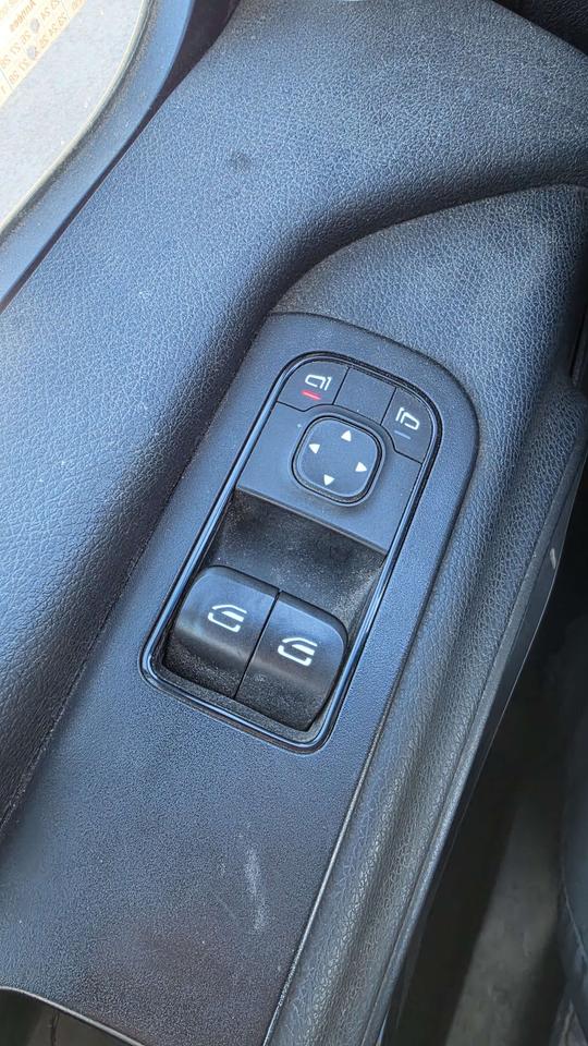 2019 Mercedes-Benz Sprinter 3500XD 170WB - Dually - V6 Diesel - HCV-023188 Photo