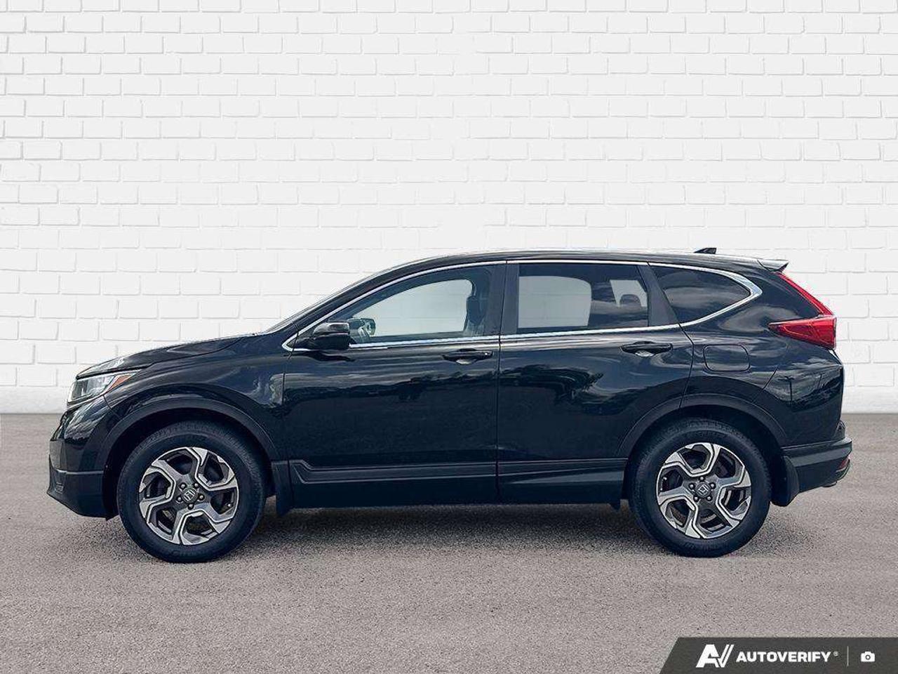 2019 Honda CR-V LEATHER SEATING. SUNROOF. FUEL EFFICIENT. MULTI ANGLE REAR VIEW CAMERA. CERTIFIED. Photo5