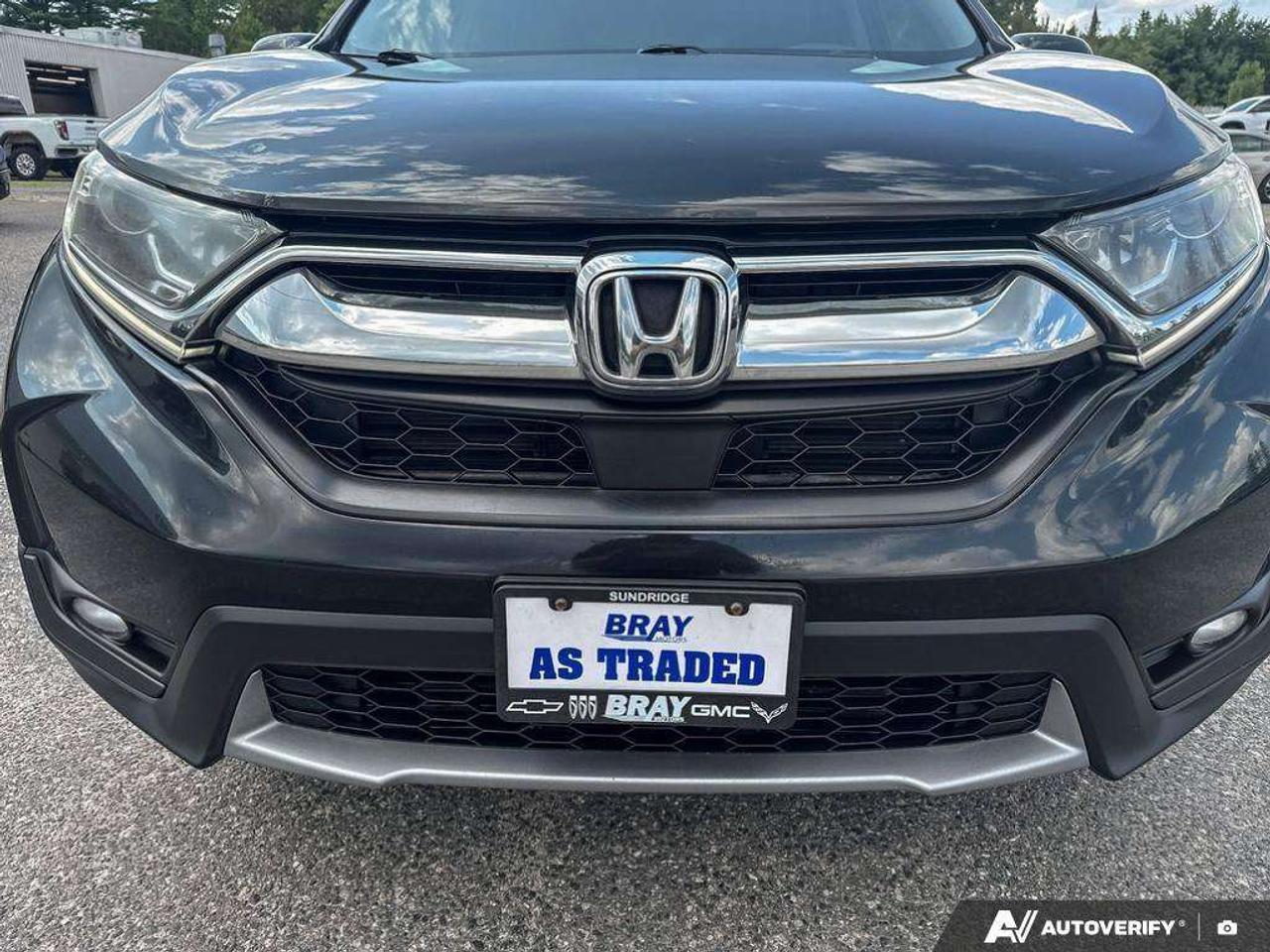 2019 Honda CR-V LEATHER SEATING. SUNROOF. FUEL EFFICIENT. MULTI ANGLE REAR VIEW CAMERA. CERTIFIED. Photo