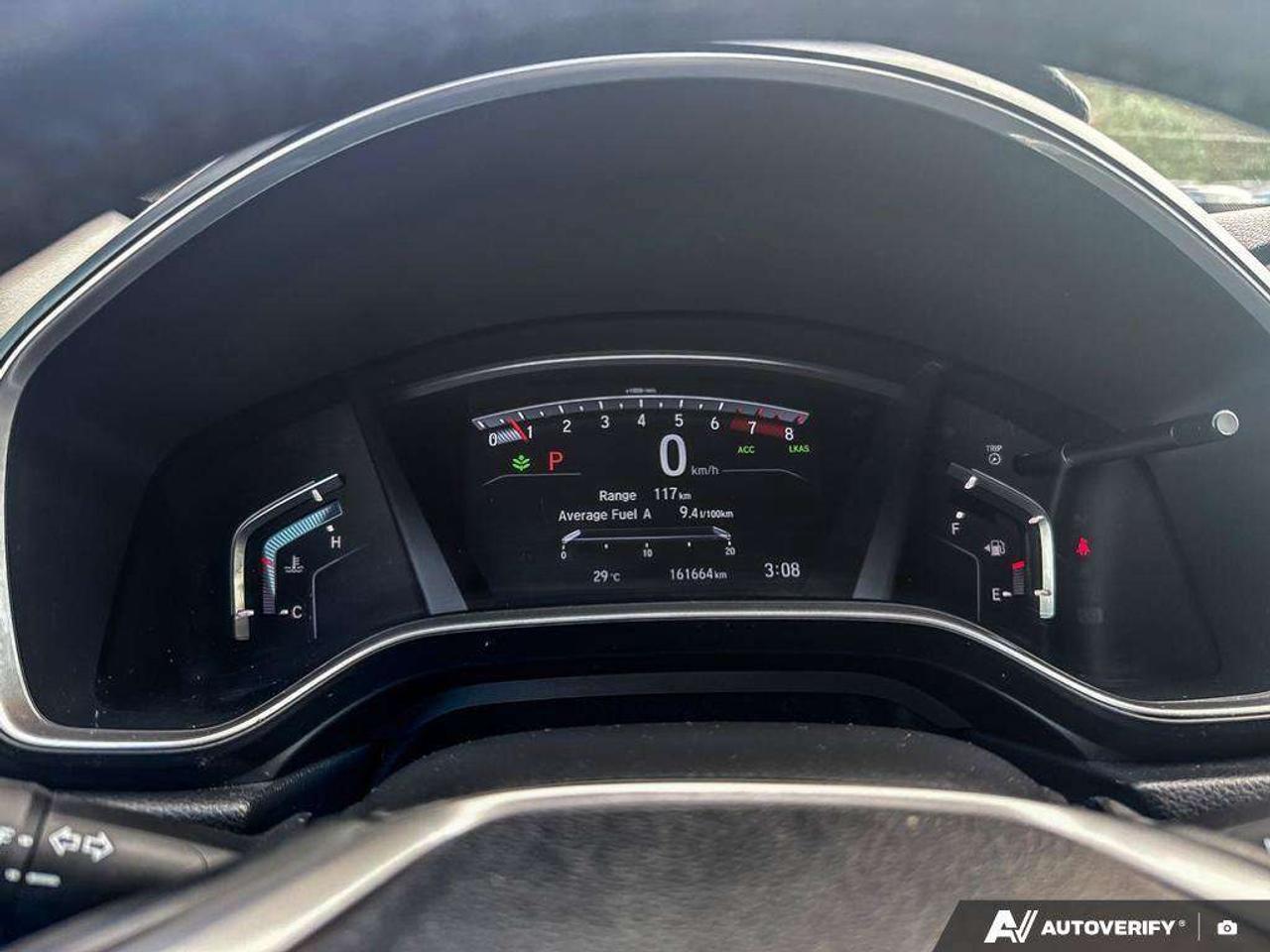 2019 Honda CR-V LEATHER SEATING. SUNROOF. FUEL EFFICIENT. MULTI ANGLE REAR VIEW CAMERA. CERTIFIED. Photo