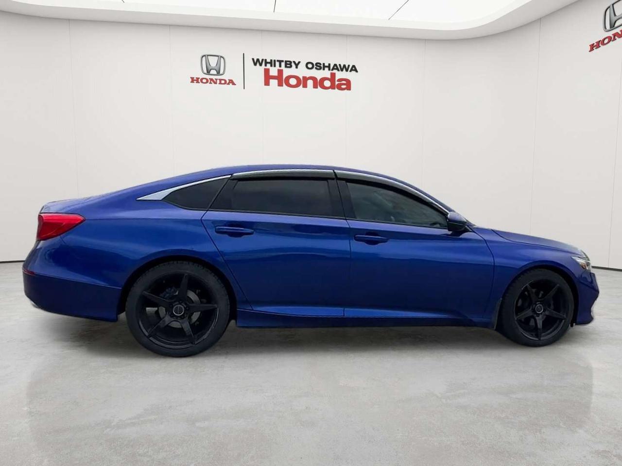 2018 Honda Accord Sport Photo