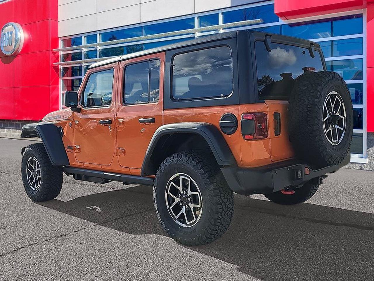 2027 Jeep Wrangler RUBICON Photo