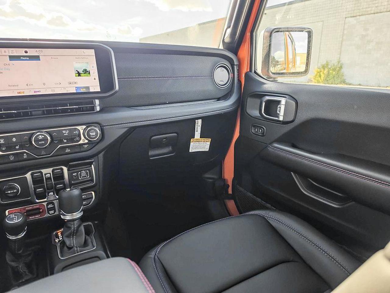 2027 Jeep Wrangler RUBICON Photo