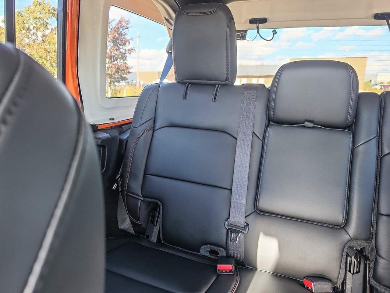 2027 Jeep Wrangler RUBICON Photo