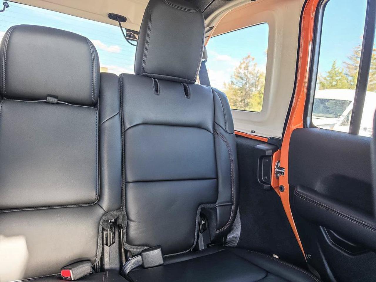 2027 Jeep Wrangler RUBICON Photo