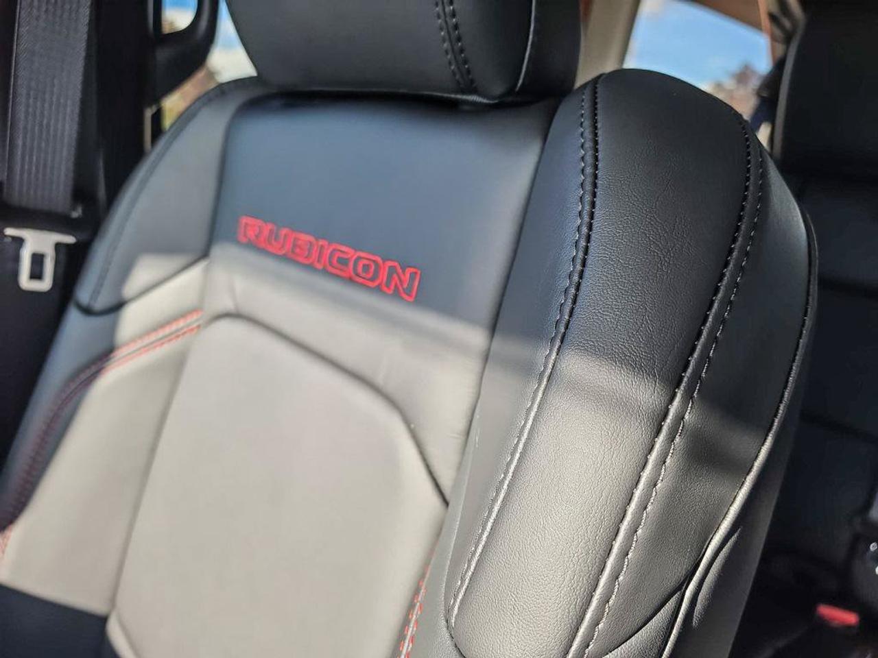 2027 Jeep Wrangler RUBICON Photo