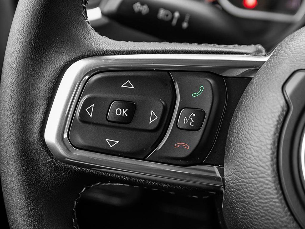 2027 Jeep Wrangler Sahara Photo