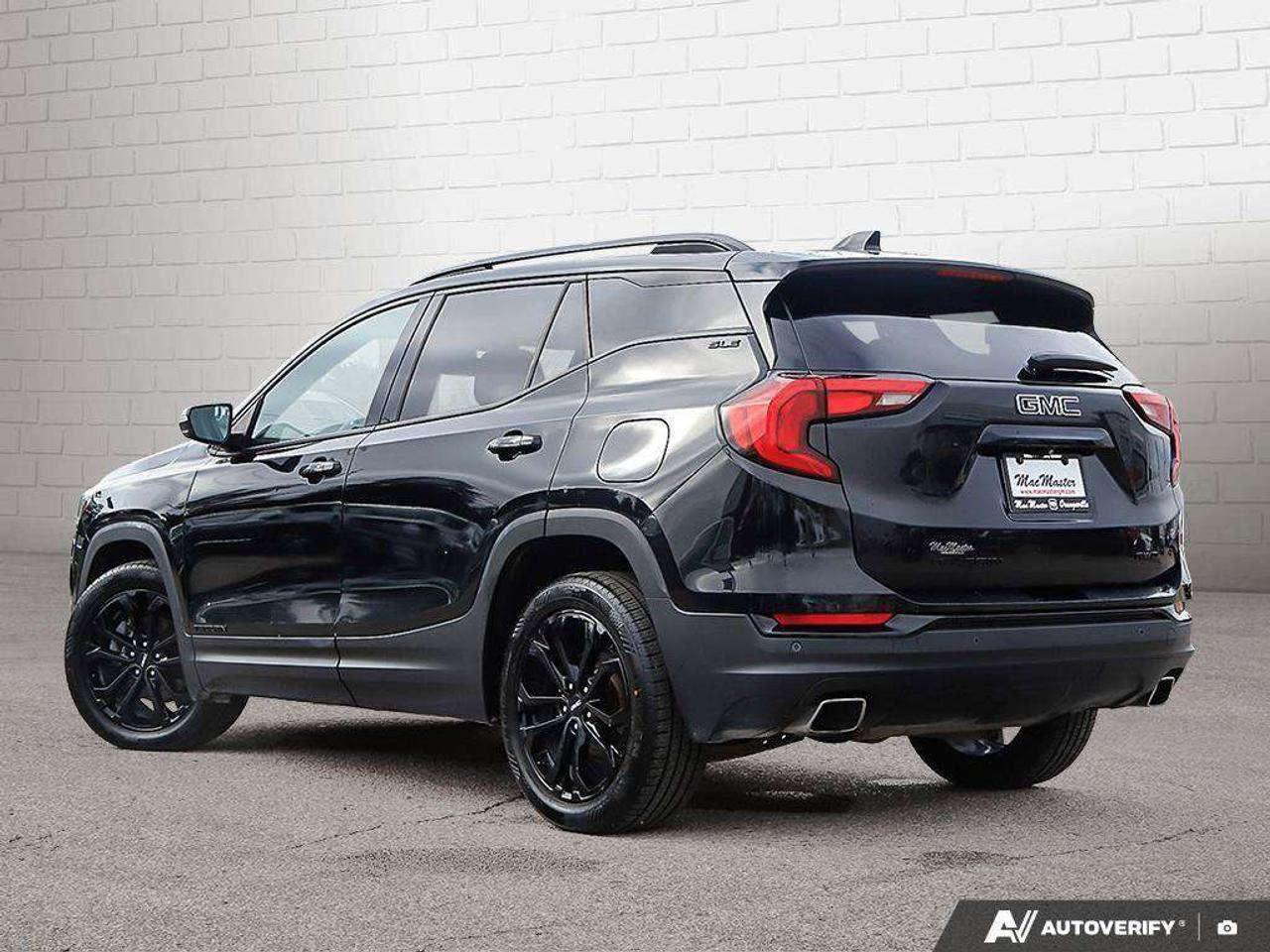 2019 GMC Terrain , 2.0L 4 CYL, AWD, ALLOYS, CLOTH, SUNROOF, ELEVATION, AS-TRADED! Photo