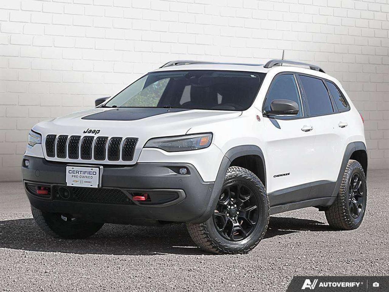 2019 Jeep Cherokee , 3.2L V6, 4X4, ALLOYS, LEATHER, NAV, TRAILHAWK L PLUS, AS-TRADED! Photo