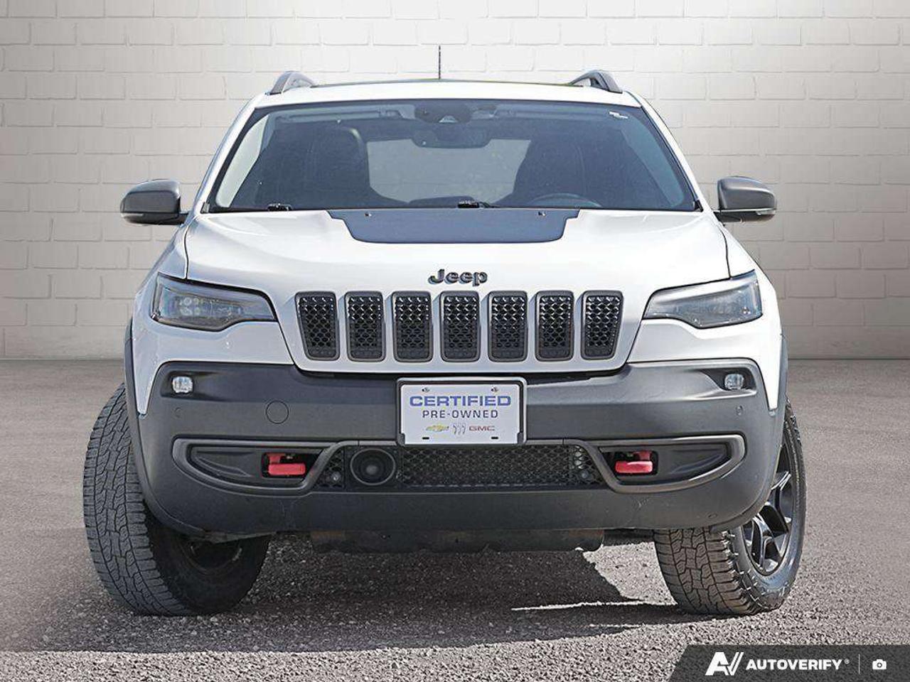 2019 Jeep Cherokee , 3.2L V6, 4X4, ALLOYS, LEATHER, NAV, TRAILHAWK L PLUS, AS-TRADED! Photo