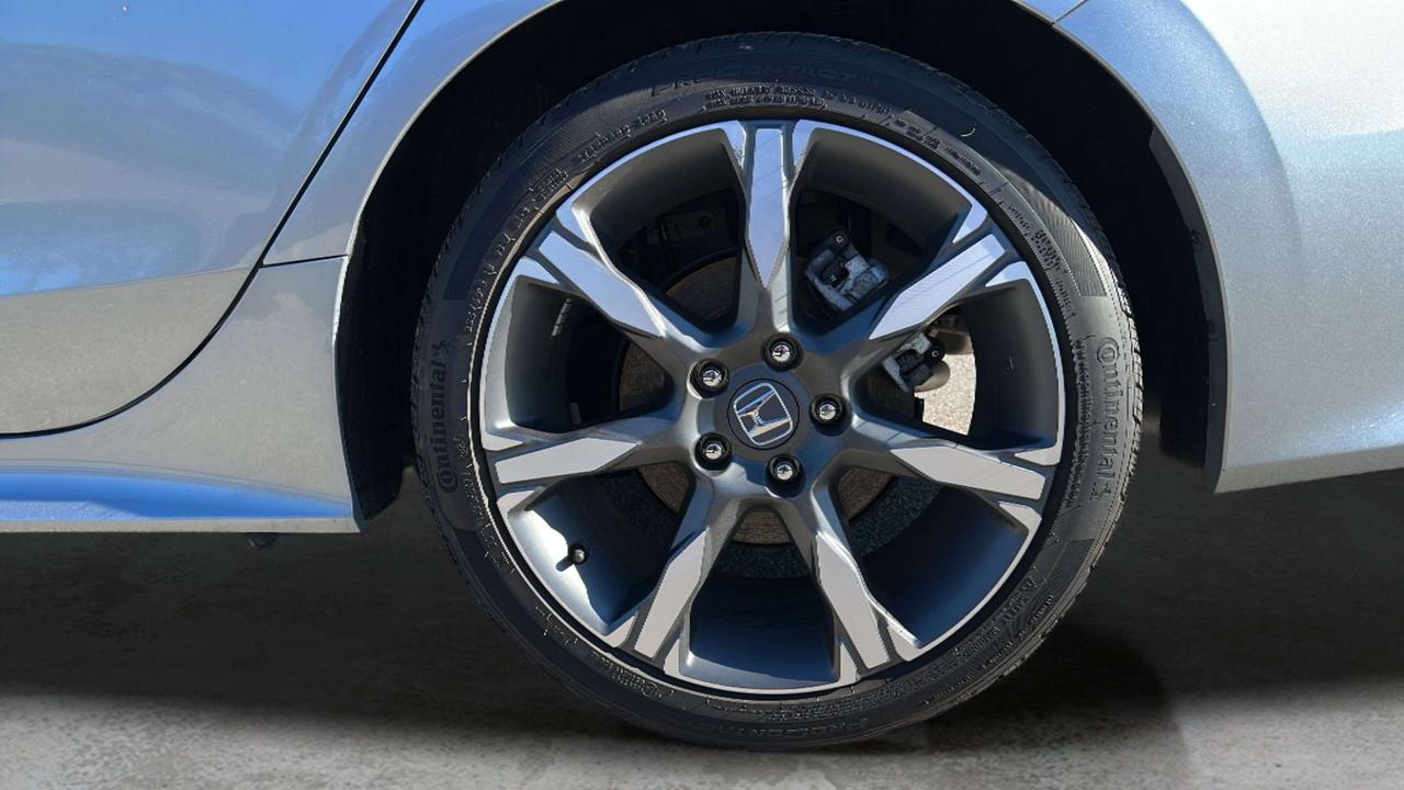 2025 Honda Civic Sport Touring Photo