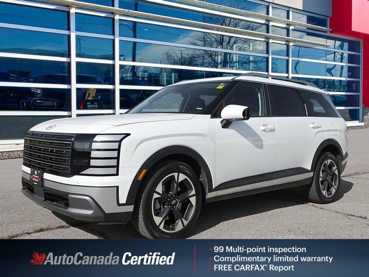 2026 Hyundai PALISADE Preferred Trend | One Owner | Clean CarFax | Low KMS | Remaining Factory Warranty | Smells New! Photo0
