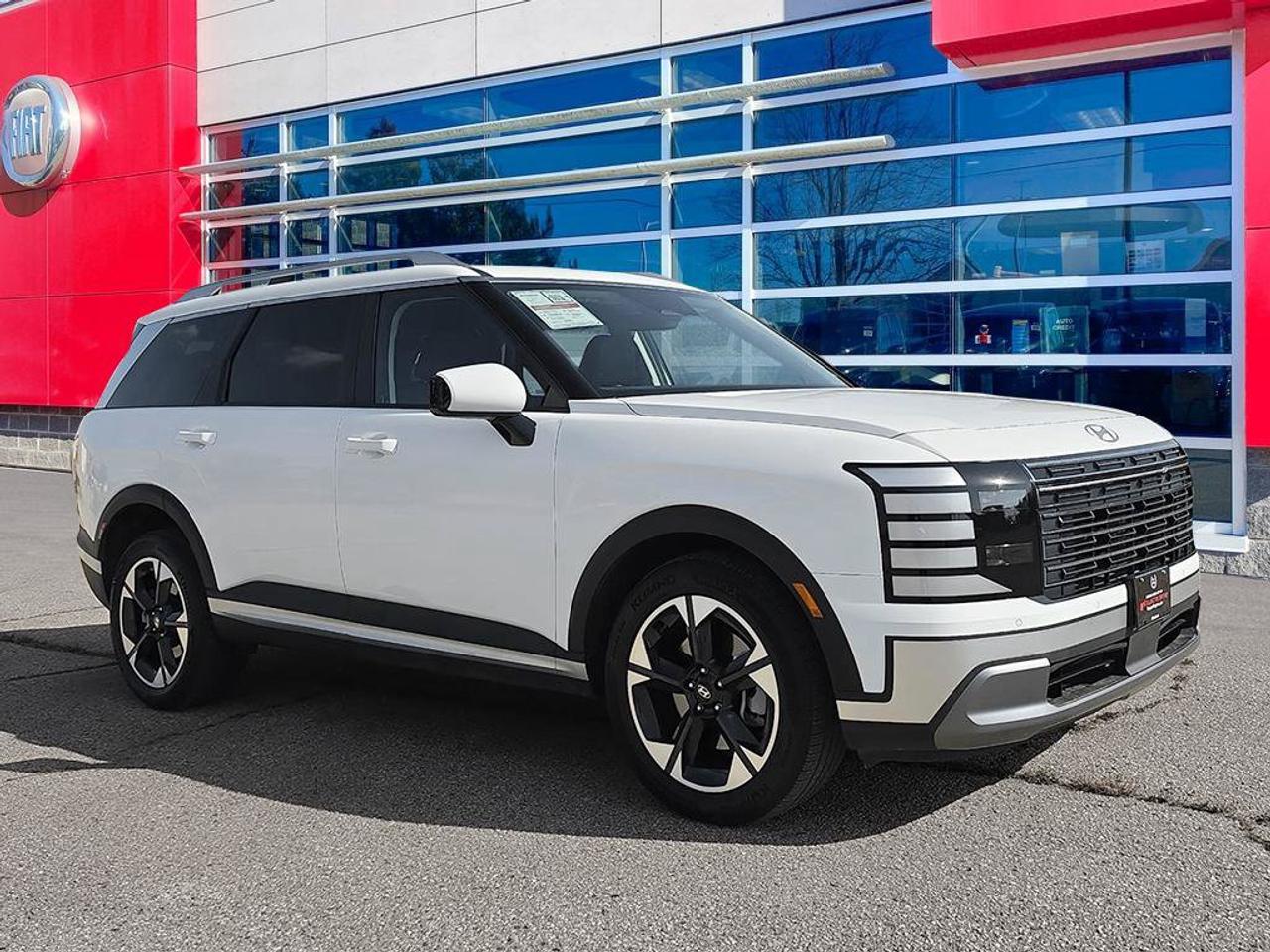 2026 Hyundai PALISADE Preferred Trend | One Owner | Clean CarFax | Low KMS | Remaining Factory Warranty | Smells New! Photo