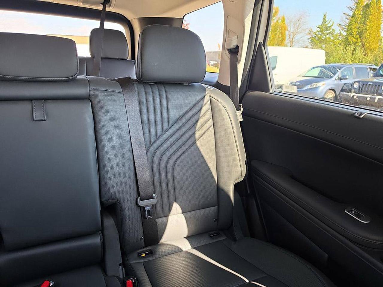 2026 Hyundai PALISADE Preferred Trend | One Owner | Clean CarFax | Low KMS | Remaining Factory Warranty | Smells New! Photo