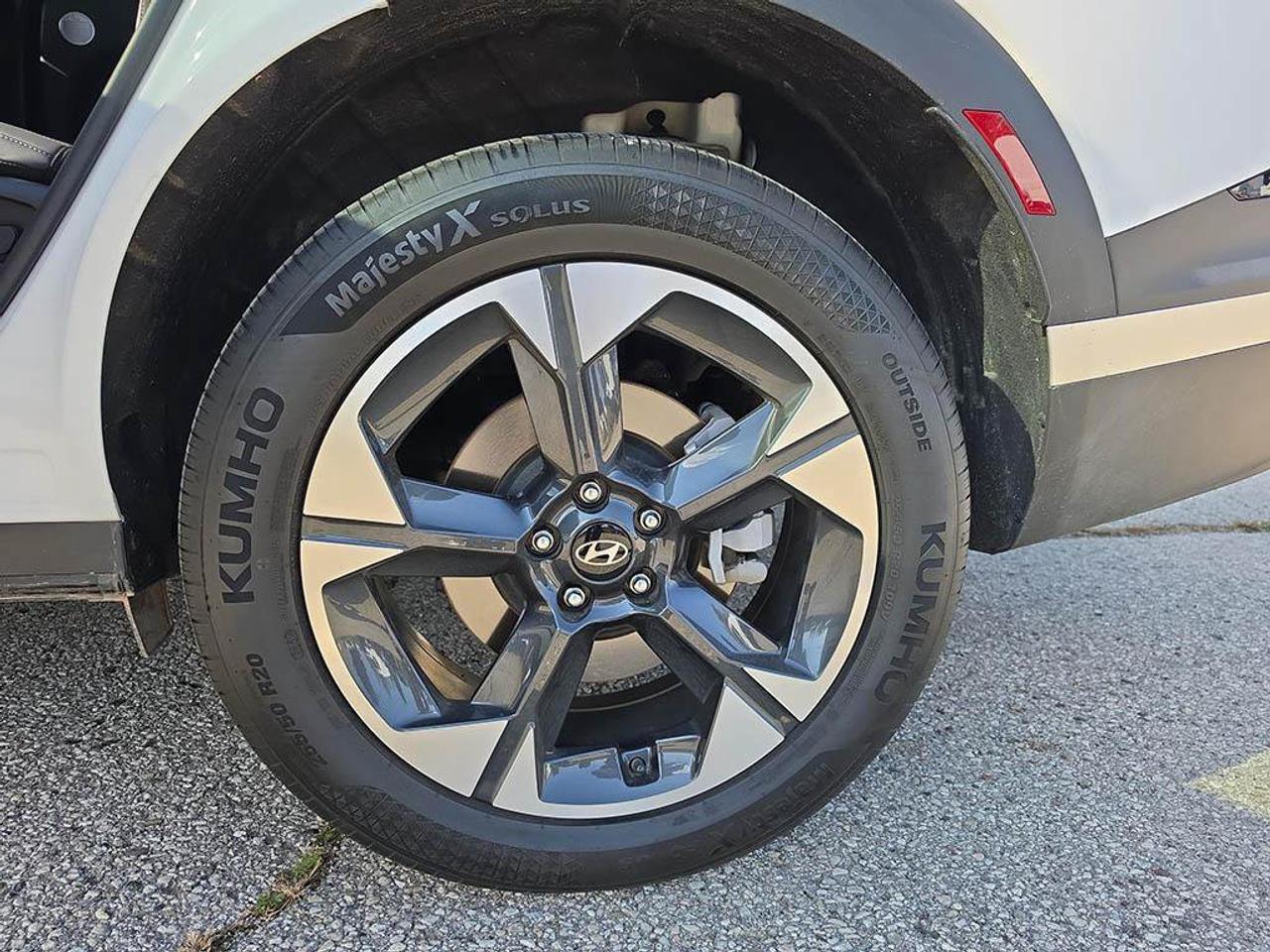 2026 Hyundai PALISADE Preferred Trend | One Owner | Clean CarFax | Low KMS | Remaining Factory Warranty | Smells New! Photo