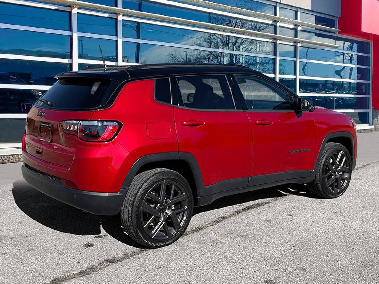 2026 Jeep Compass Limited | Red Hot Pearl | One Owner | Clean CarFax | Ontario Vehicle | Great Value | Low KMS | Photo