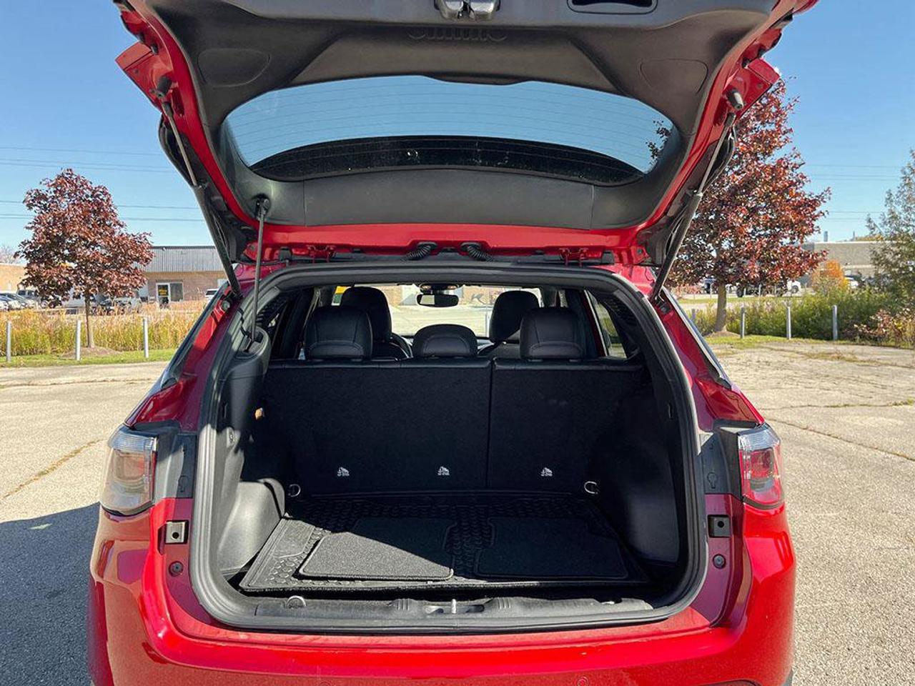 2026 Jeep Compass Limited | Red Hot Pearl | One Owner | Clean CarFax | Ontario Vehicle | Great Value | Low KMS | Photo