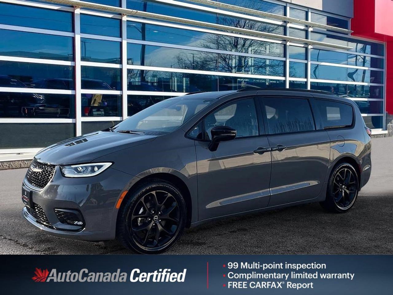 2025 Chrysler Pacifica Limited | Ceramic Grey | Clean CarFax | Fully Certified | New Tires | Leather | Sunroof | GPS |   | Photo0