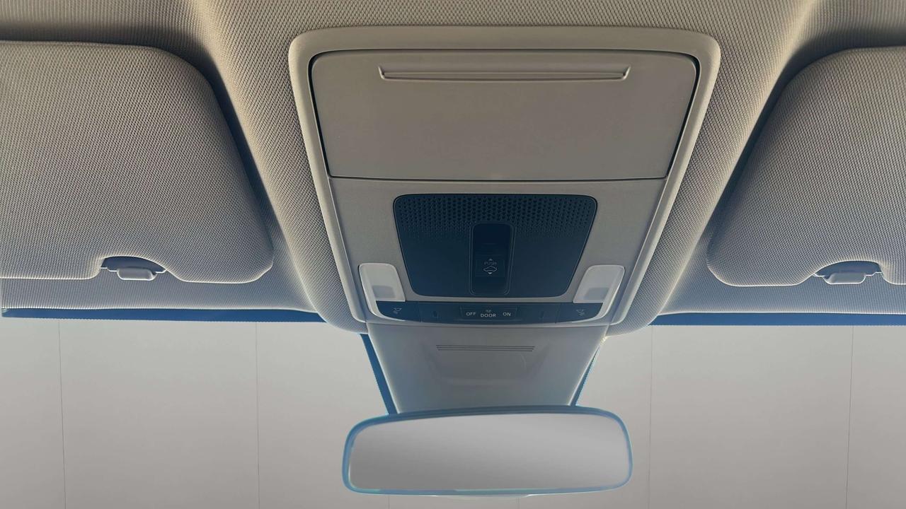 2025 Honda CR-V Sport Photo