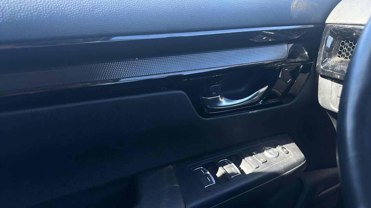 2025 Honda CR-V Sport Photo