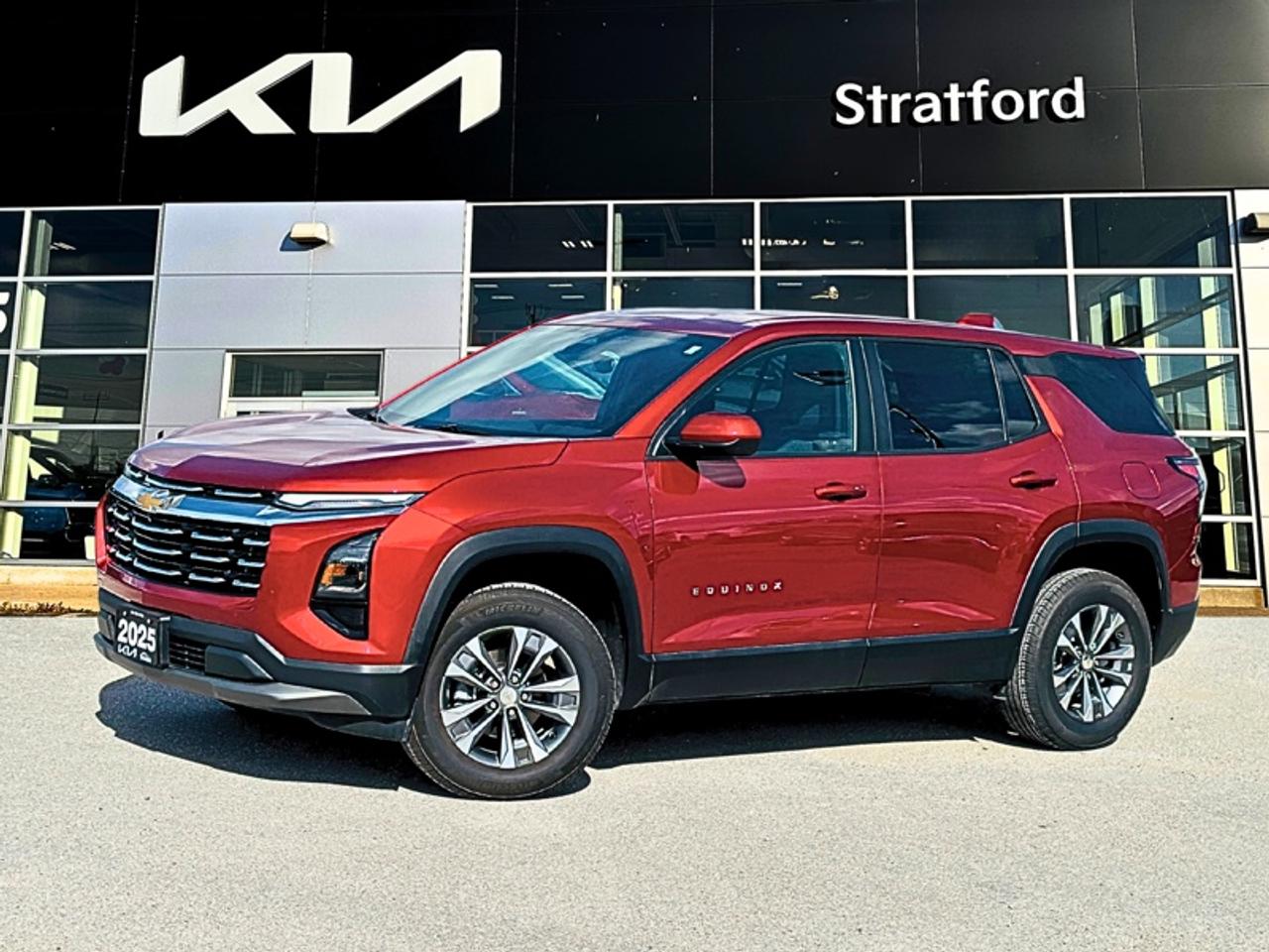 2025 Chevrolet Equinox LT Photo0