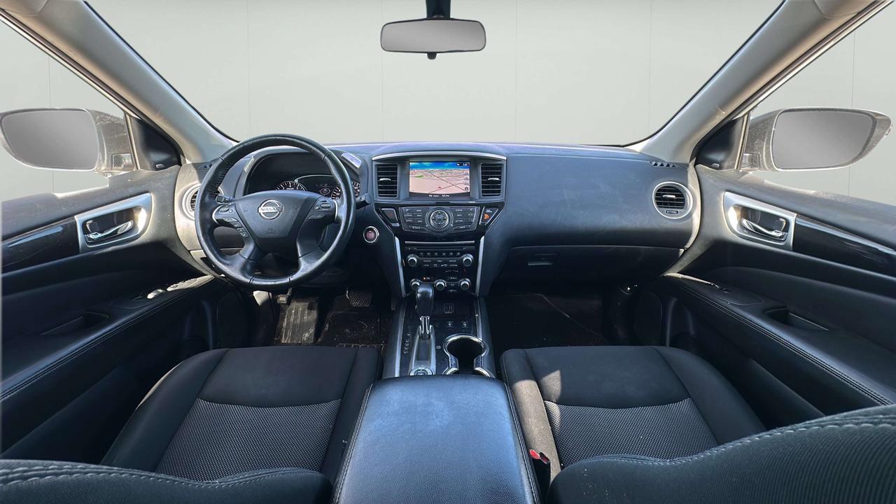 2019 Nissan Pathfinder SV Photo
