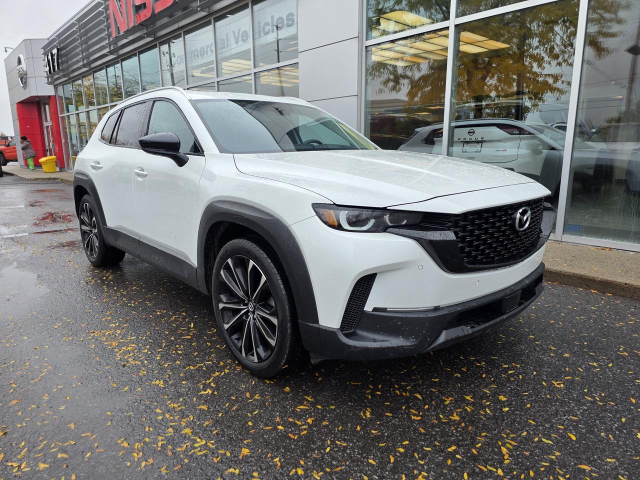 2023 Mazda CX-50 GT Photo