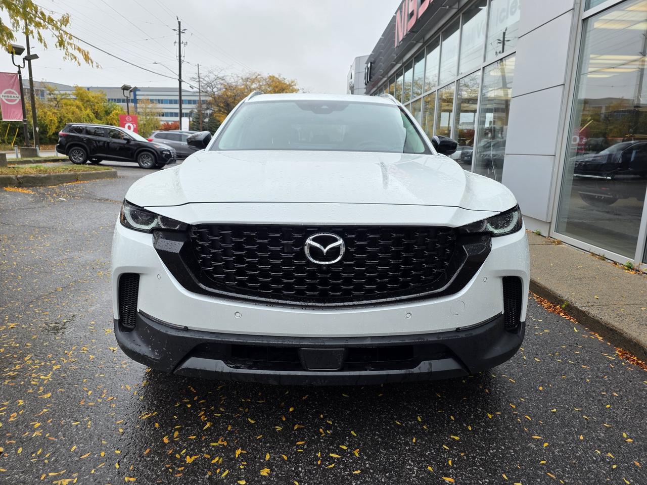2023 Mazda CX-50 GT Photo