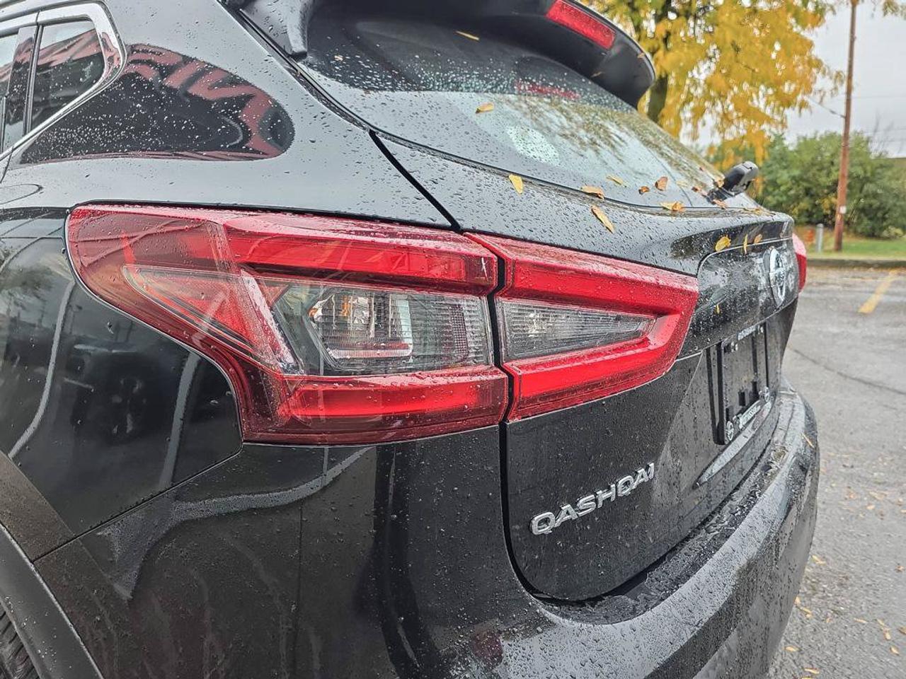 2022 Nissan Qashqai SV | Apple Car Play | Android Auto | Heated Seats | Photo