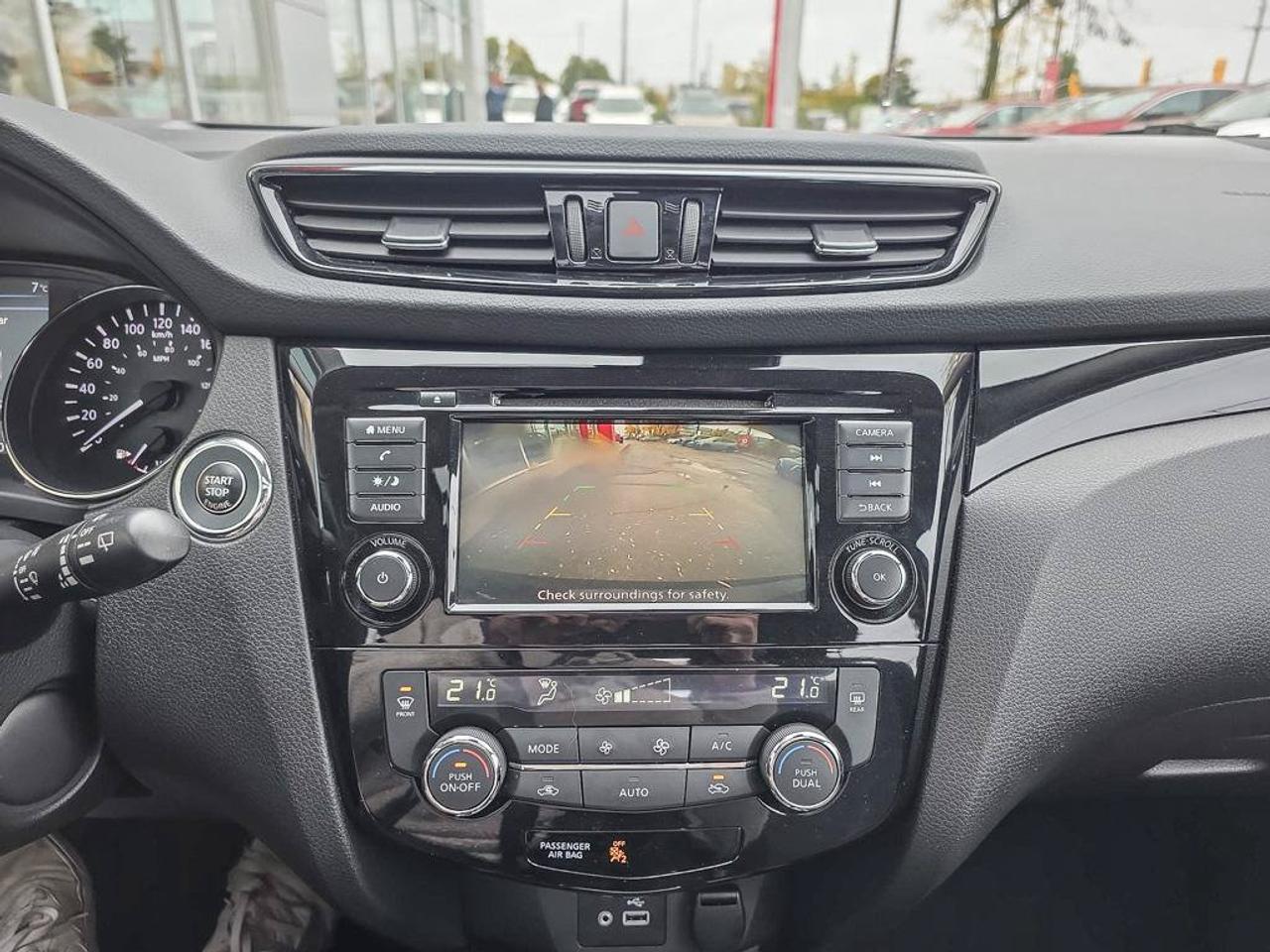 2022 Nissan Qashqai SV | Apple Car Play | Android Auto | Heated Seats | Photo
