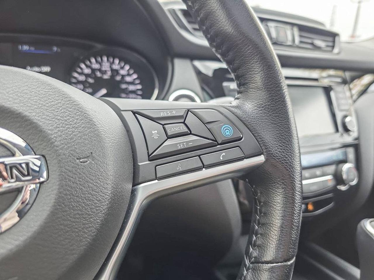 2022 Nissan Qashqai SV | Apple Car Play | Android Auto | Heated Seats | Photo